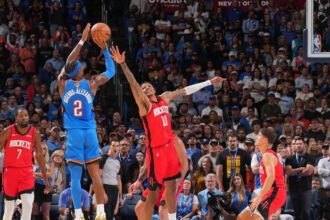 Shai Gilgeous-Alexander jadi penentu kemenangan Thunder di momen krusial musim NBA 2025-2026.