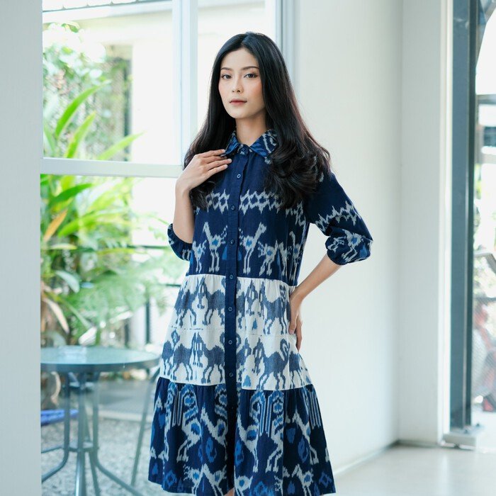 LinkUMKM BRI Dorong Perempuan Pengusaha Fesyen Naik Kelas, Olah Wastra Nusantara Jadi Busana Modern