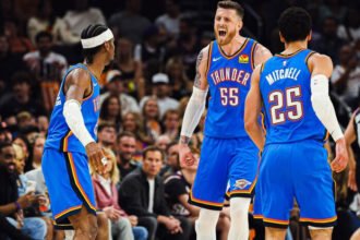 Thunder tampil superior dan menutup seri playoff NBA 2026 dengan kemenangan telak 4-0 atas Suns.
