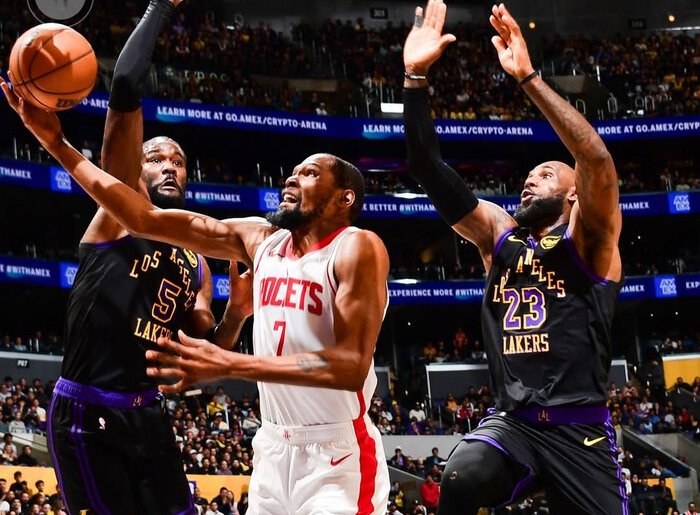 Kevin Durant absen di Game 3, Rockets dalam tekanan besar hadapi Lakers di playoff NBA 2026.