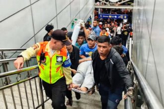 Proses identifikasi korban kecelakaan kereta api Bekasi masih berlangsung intensif di RS Polri.