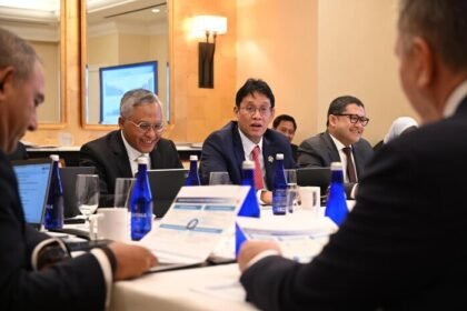 Menkeu Purbaya Yudhi Sadewa memaparkan strategi fiskal Indonesia di hadapan investor global di New York untuk memperkuat kepercayaan investasi.