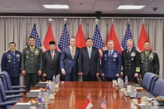 Kerja sama pertahanan Indonesia-AS masih dalam tahap penjajakan, izin lintas udara pesawat AS belum disepakati.