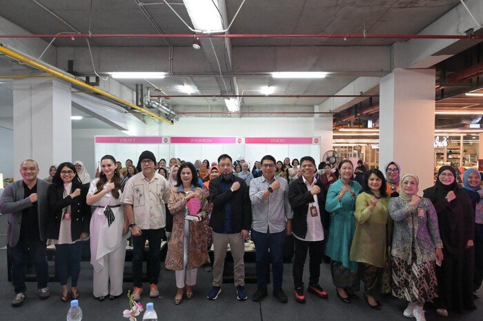 Pelindo Group Buka Jalan UMKM Perempuan Menuju Transformasi Digital 2 Pelindo Group Buka Jalan UMKM Perempuan Menuju Transformasi Digital