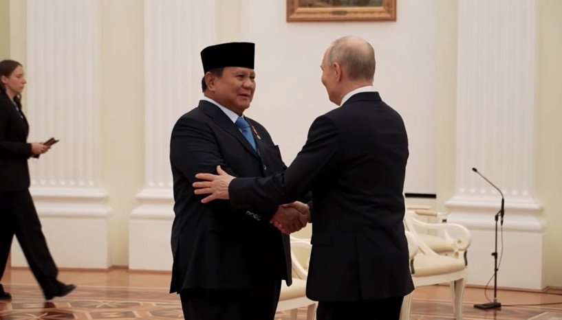 Presiden Prabowo Subianto sampaikan ucapan Hari Kosmonaut dan Paskah kepada Vladimir Putin di Kremlin, perkuat diplomasi Indonesia-Rusia.