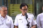 PT KAI menegaskan penolakan terhadap usulan pemindahan gerbong wanita KRL ke tengah rangkaian dan menekankan prinsip kesetaraan keselamatan bagi seluruh penumpang tanpa membedakan gender.