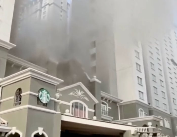 Kebakaran Apartemen Mediterania diduga bermula dari genset di basement, asap cepat menjalar hingga lantai atas dan memicu evakuasi besar-besaran penghuni.