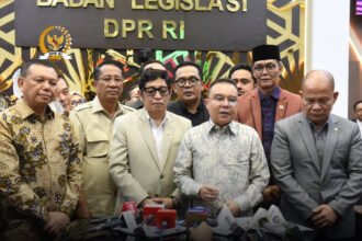 Pengesahan UU Perlindungan Pekerja Rumah Tangga (PPRT) di DPR RI disambut haru setelah perjuangan panjang lebih dari dua dekade.