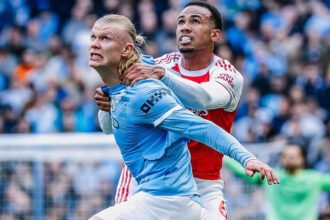 Duel panas Haaland vs Gabriel kembali memicu kontroversi dalam laga sengit Manchester City kontra Arsenal.