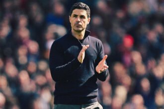 Skuad Arsenal bersiap menghadapi Sporting CP di Emirates Stadium dengan bayang-bayang aturan kartu kuning UEFA yang mengancam beberapa pemain kunci.