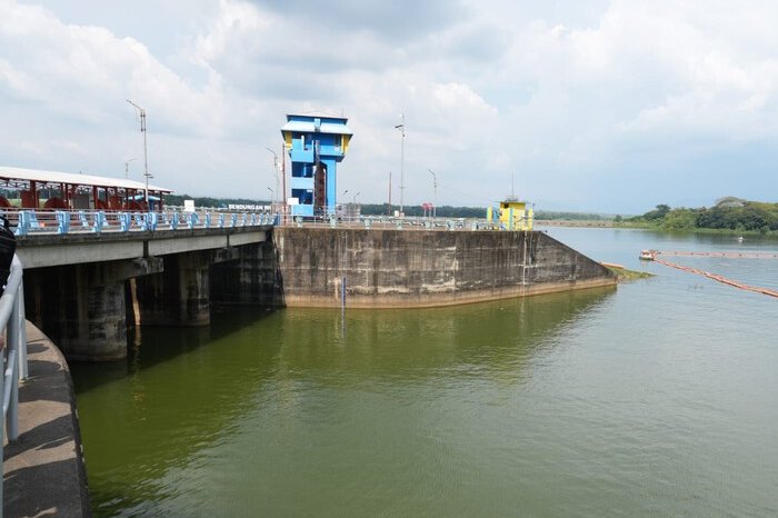 Pemerintah optimalkan waduk, irigasi, dan hujan buatan untuk hadapi ancaman El Nino 2026.