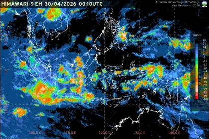 Hujan ringan hingga sedang mendominasi cuaca ibu kota provinsi di Indonesia pada 30 April 2026.