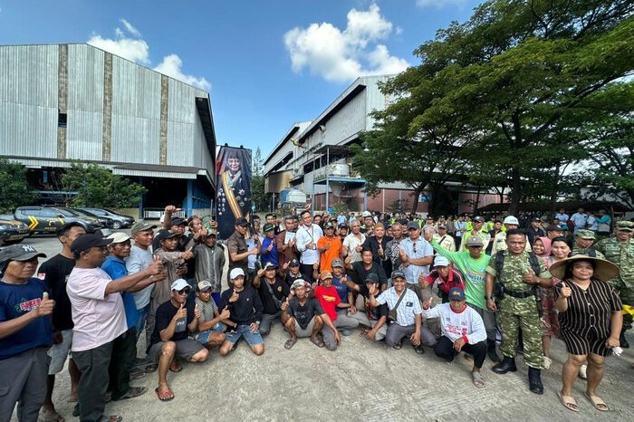 BULOG Tindaklanjuti Aspirasi Petani dan Pastikan Serap Tebu Petani Blora melalui PT GMM Sesuai Harga Pemerintah 2 BULOG Tindaklanjuti Aspirasi Petani dan Pastikan Serap Tebu Petani Blora melalui PT GMM Sesuai Harga Pemerintah