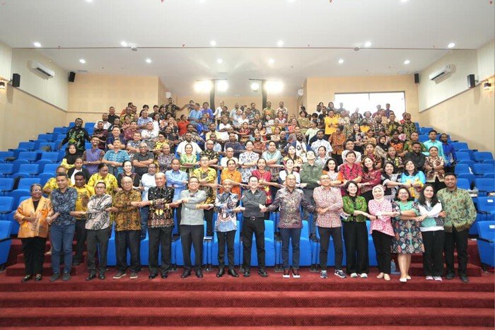 Kuliah Umum dan Kerja Sama Strategis UNCEN - Freeport Indonesia Dorong Pendidikan Inklusif di Papua