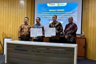 KPK menyerahkan aset rampasan negara senilai Rp3,88 miliar kepada Kementerian PU untuk mendukung pembangunan jalan tol strategis.