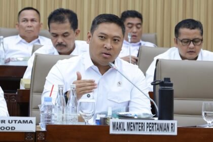 Wamentan Sudaryono menekankan penguatan hilirisasi dan pengawasan impor gula untuk melindungi petani tebu lokal.