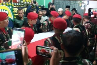 Perjalanan Panjang Jenazah Mayor Anumerta Zulmi Akhirnya Tiba di Cimahi, Disambut Tangis