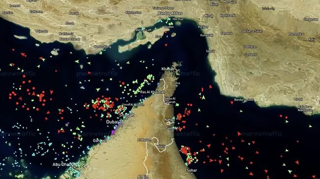 Blokade Selat Hormuz Jadi Bumerang, AS Dinilai Kalah Strategis