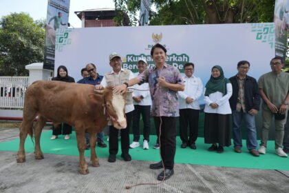 BAZNAS Salurkan Hewan Kurban untuk Media Garuda TV melalui Program “Kurban Berkah Berdayakan Desa”