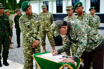 Dampingi Menhan, Wapang TNI Tinjau Pembinaan Yonif TP 805KSW