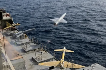 Drone Iran Hantam Kapal Kargo di Qatar, Ancaman Serius bagi Jalur Pelayaran Dunia