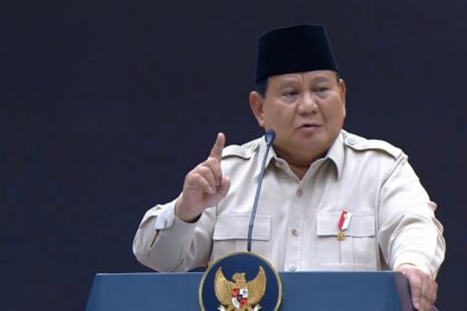 Geram di May Day, Prabowo: Tak Rela Pejabat Bersekongkol dengan Pengusaha Serakah & Brengsek