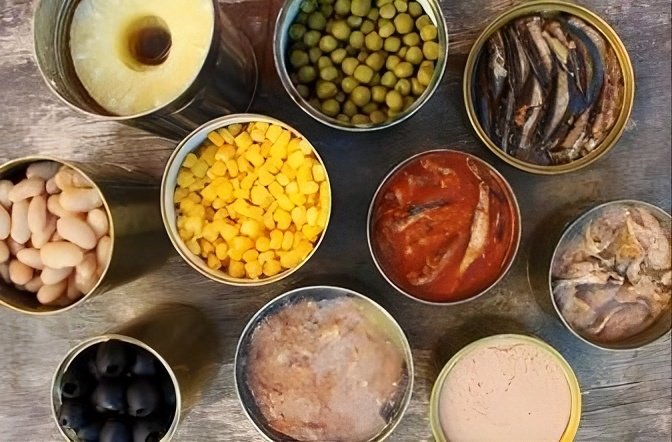 5 Jenis Camilan yang Bisa Membebani Kerja Ginjal Tanpa Disadari 6 Makanan Kalengan dan Camilan Siap Saji