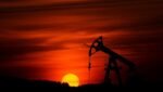 Minyak Terancam Anjlok! Menkeu AS Sebut Exit UEA dari OPEC Jadi Pemicu Harga Runtuh