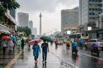 Prakira Cuaca 14 Mei, BMKG: Sebagian Besar Wilayah Jakarta Diguyur Hujan Ringan
