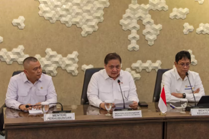 Presiden Prabowo Kumpulkan Menteri Ekonomi di Istana, Ini yang Dibahas