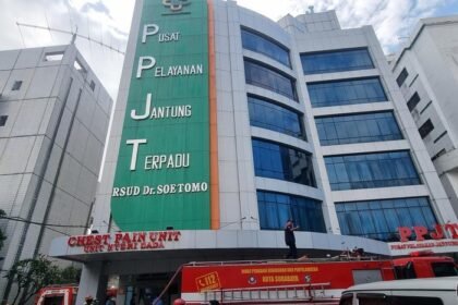 Gedung Jantung RSUD dr. Soetomo Terbakar, Satu Pasien ICU Meninggal Dunia