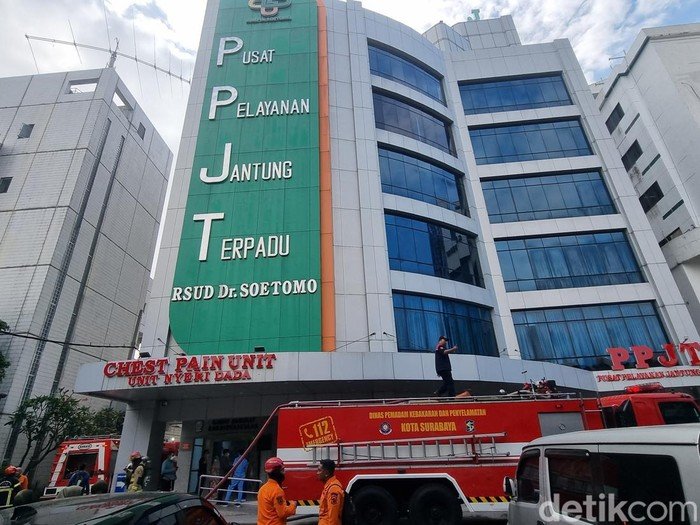 Gedung Jantung RSUD dr. Soetomo Terbakar, Satu Pasien ICU Meninggal Dunia