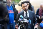 Walkot Muslim Pertama New York Boikot Parade Israel, Ketegangan Politik Memanas