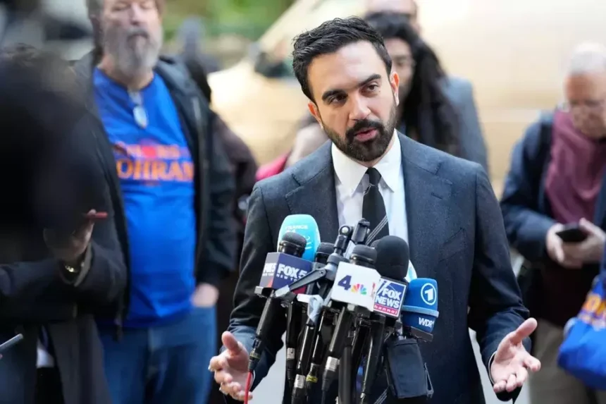 Walkot Muslim Pertama New York Boikot Parade Israel, Ketegangan Politik Memanas