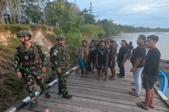 TNI Habema Evakuasi 44 Pendulang Emas dari Awimbon yang Terancam Kelompok Separatis