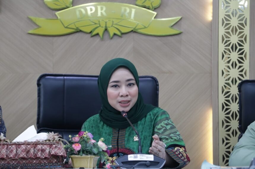 DPR Minta Pemerintah Segera Bentuk Gerakan Pilah Sampah
