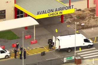 Bandara Melbourne Geger! Dikira Bom, Isi Tas Penumpang Ini Ternyata Bikin Tepuk Jidat