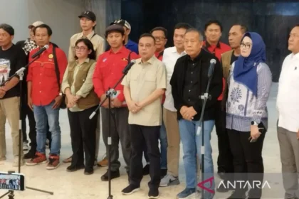Gebrakan Danantara: Pemerintah Resmi Beli Saham Ojol Demi Amankan Nasib Driver