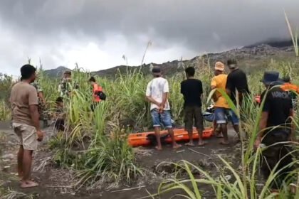 Dua Pendaki Singapura Masih Dalam Pencarian, Diduga Tertimbun Abu Erupsi Gunung Dukono