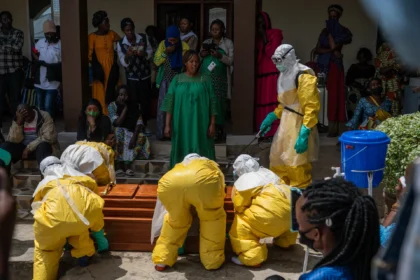 Mengerikan! Lebih dari 1.000 Kasus Ebola Terdeteksi di Afrika, Penerbangan Diputus Total