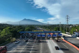 Jabotabek Ditinggal Warga, 321 Ribu Kendaraan Lewati Tol Menuju Jawa Tengah
