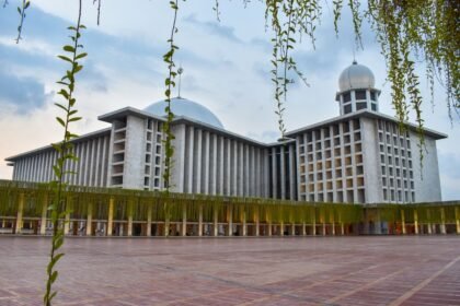 Gerbang Dibuka Mulai 03.30 Subuh, ini Syarat Ikut Salat Idul Adha 2026 di Masjid Istiqlal