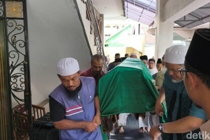 Kabar Duka dari Sukoharjo: Istri Abu Bakar Ba'asyir Tutup Usia Akibat Komplikasi Penyakit