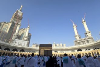 Hanya Modal Tongkat dan Sinar Matahari, Begini Cara Luruskan Arah Kiblat Saat Matahari di Atas Ka'bah
