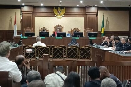 Tok! Vonis 4,5 Tahun dan 3,5 Tahun Penjara Untuk Dua Tersangka Korupsi Gas Alam Cair