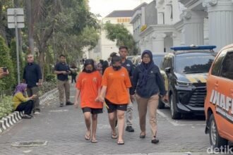 Lansia di Surabaya Setahun Disekap Pacar Anak, Emas 1 Kg dan Harta Rp 2 Milyar Amblas Dikuras