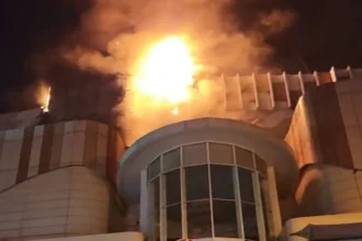 Megamall Manado Diamuk Jago Merah: Lima Karyawan Terjebak, Satu Orang Ditemukan Tewas