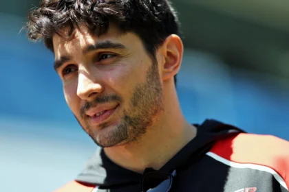F1 Silly Season Memanas! Ditanya Nasib Esteban Ocon untuk 2027, Bos Haas Ngamuk