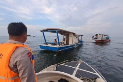 Detik-detik Mencekam di Tanjung Priok: Kapal Bocor Hampir Tenggelam, 11 Nyawa Berhasil Diselamatkan