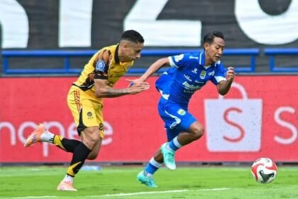 Duel Para Bintang! Susunan Pemain Persija vs Persib di Stadion Segiri Hari Ini
